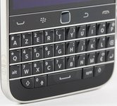 0000009607903435-photo-blackberry-classic-clavier.jpg