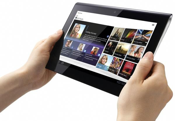 Sony Tablet S : une télécommande universelle intégrée et des jeux