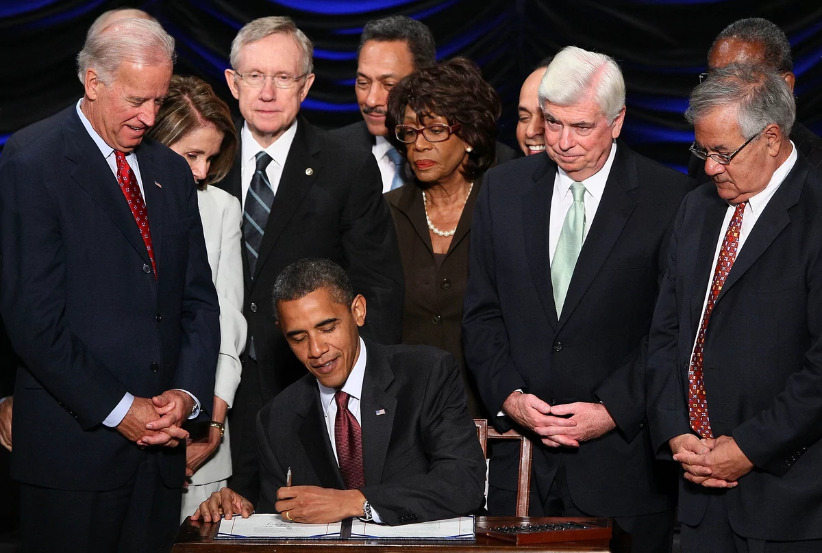 08386780-photo-dodd-frank.jpg