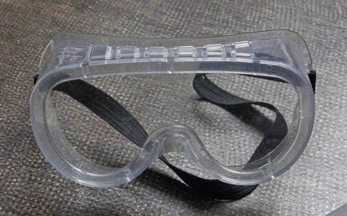 01F4000006087634-photo-lunettes-de-protection.jpg