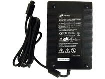 00D2000000071066-photo-shuttle-st62k-une-alimentation-externe.jpg