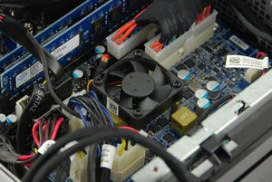 012C000004997182-photo-alienware-x51.jpg