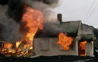 00C8000000048631-photo-le-feu-la-maison.jpg