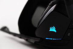 00F0000008165688-photo-corsair-void.jpg