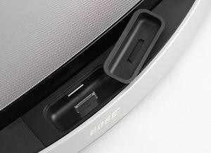 012C000004104750-photo-bose-sounddock-10-adaptateur.jpg