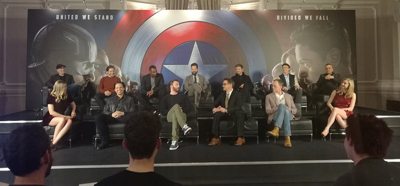 0320000008428930-photo-captain-america-conf-rence-de-presse.jpg