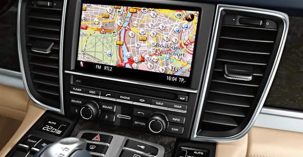 0258000005892518-photo-v-trafic-01.jpg