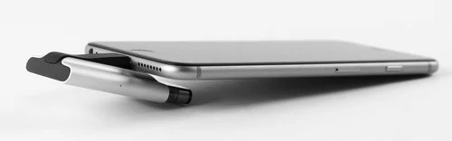 iXpand, la clé USB 3.0 qui donne enfin à votre iPhone le stockage qu'il  mérite