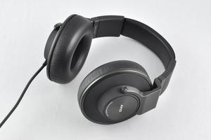 AKG K550 MKIII  CASQUE FERMÉ HAUT de GAMME