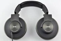 00C8000004708292-photo-akg-k550-couteurs.jpg