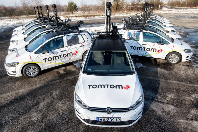 0320000008170078-photo-tomtom-mobile-mapping-voiture-copyright-piotr-wrobel.jpg