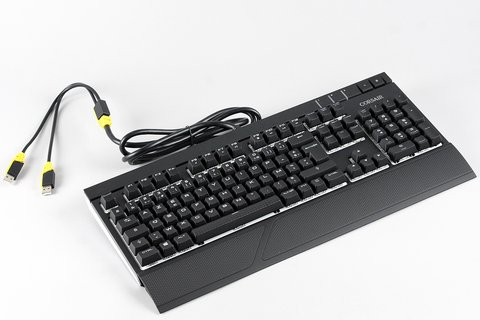 Test du Strafe, un clavier mécanique pour joueur signé Corsair - GinjFo