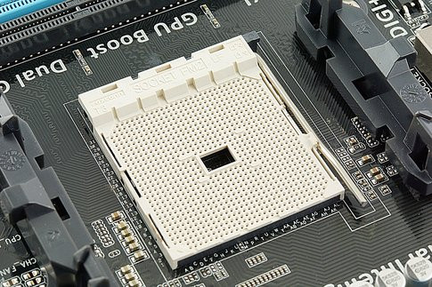 01E5000005465811-photo-socket-amd-fm2.jpg