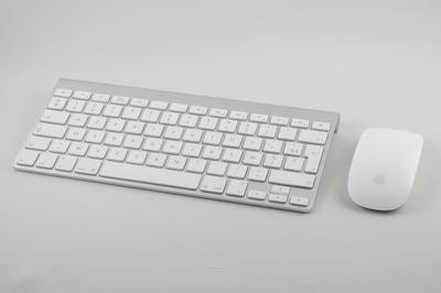 0190000003450342-photo-imac-clavier-souris-1.jpg