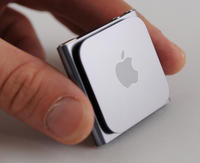 00C8000003535136-photo-apple-ipod-2010-ipod-nano-closeup-6.jpg