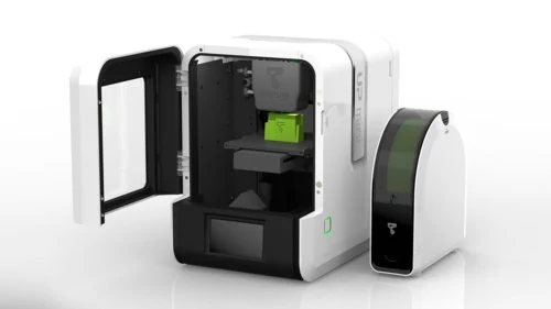 Zortrax M200 Plus - Imprimante 3D professionelle polyvalente