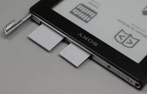 012C000002694410-photo-sony-reader-prs-600-connectique-sup-rieure.jpg