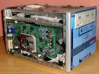 00C8000000054421-photo-shuttle-ss51g-installation-d-une-geforce-4-ti4600.jpg