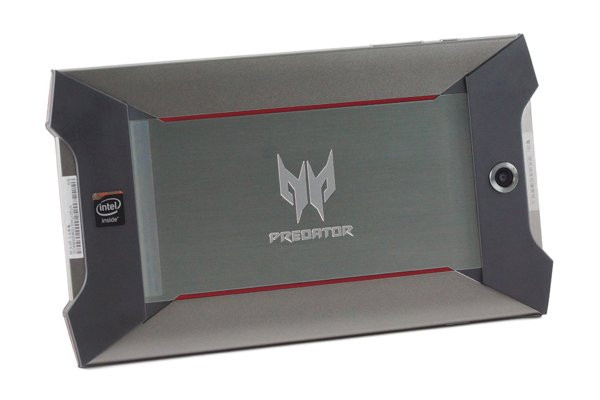 0258000008311866-photo-acer-predator-8-2.jpg