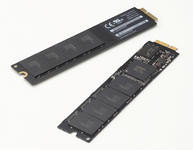 0000009603718114-photo-toshiba-ssd-macbook-air-blade-x.jpg