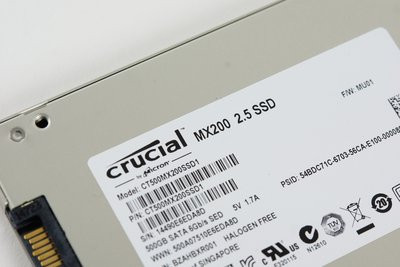 0190000007902203-photo-crucial-mx200.jpg