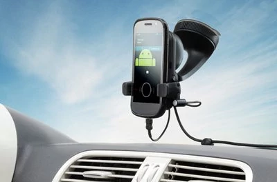 0190000005334804-photo-tomtom-kit-voiture-mains-libres-pour-smartphone.jpg