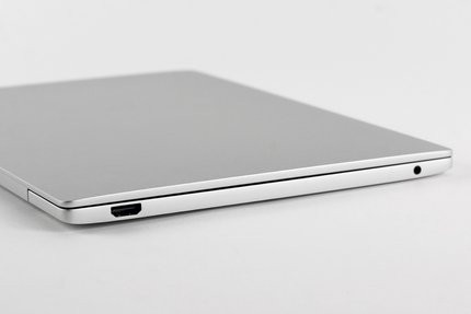 01AE000008569254-photo-xiaomi-mi-notebook-air-7.jpg