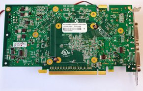 000000B900464809-photo-twintech-geforce-7900-gs-2.jpg