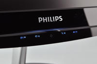 00C8000004653264-photo-philips-brilliance-248clh-bouton.jpg