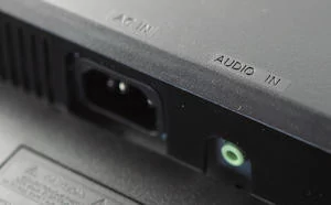 012C000004078330-photo-acer-gn245hq-connectique2.jpg