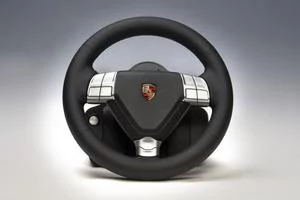 000000C802670024-photo-fanatec-porsche-911-turbo-s.jpg