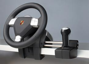 000000D202670028-photo-fanatec-porsche-911-turbo-s.jpg