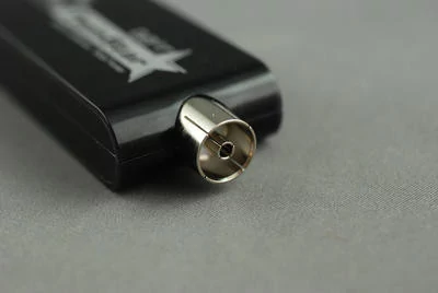 Une clé USB avec double tuner TNT chez Pinnacle