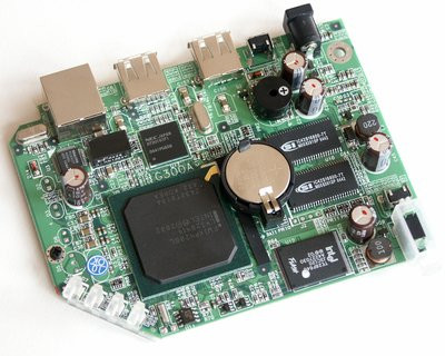 0000014000122514-photo-linksys-nslu2-pcb.jpg