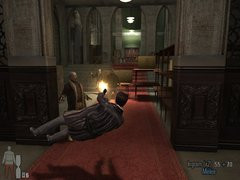 00F0000000060618-photo-max-payne-2-the-fall-of-max-payne-on-fait-le-m-nage-dans-l-glise.jpg