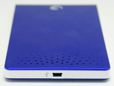 0190000001970620-photo-seagate-freeagent-go-connectique.jpg