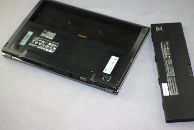 0190000001843292-photo-asus-eee-pc-s101.jpg