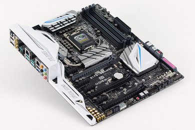 0186000008128500-photo-carte-m-re-asus-z170-deluxe-1.jpg