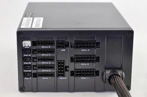 000000C804451108-photo-be-quiet-dark-power-pro-750-w.jpg