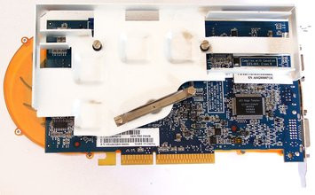 000000DC00095268-photo-sapphire-radeon-x800-pro-toxic-2.jpg