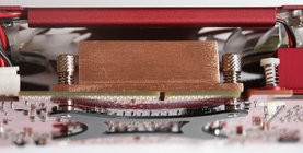 0000008C00115231-photo-gainward-6800gt-agp-golden-sample-3.jpg