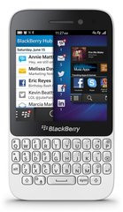 000000F006112334-photo-blackberry-q5.jpg
