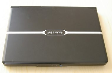 000000FA00560625-photo-packard-bell-mx67.jpg