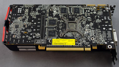 000000D702476654-photo-amd-radeon-hd-5750-carte-3.jpg