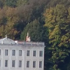 012C000006839668-photo-sony-xperia-z1-photo-exterieur-detail-1.jpg
