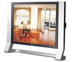 000000FA00476378-photo-moniteur-lcd-benq-fp241vw.jpg