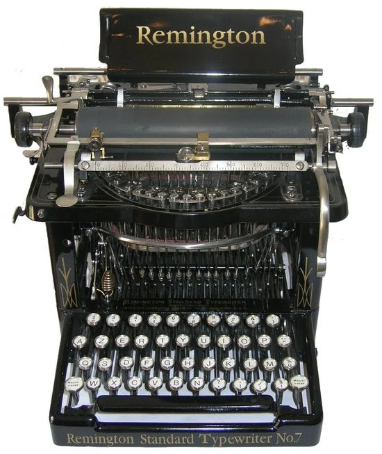 0226000008320454-photo-machine-crire-remington-n-7-azerty.jpg