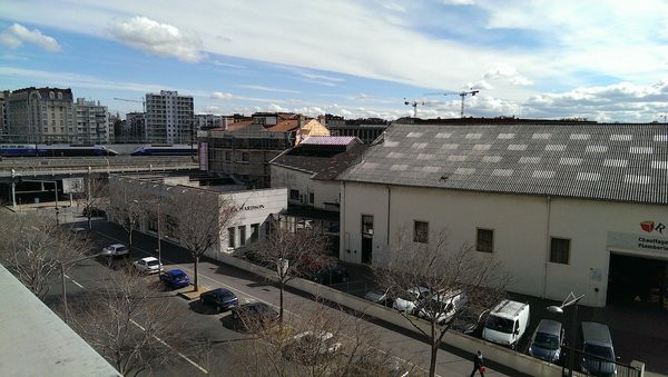 0258000005856152-photo-htc-one-photo-exterieur-resize.jpg