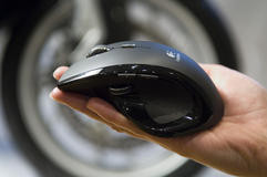 000000A000350404-photo-logitech-mx-revolution.jpg