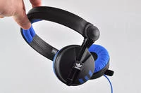00C8000004704716-photo-sennheiser-hd25-branche2.jpg